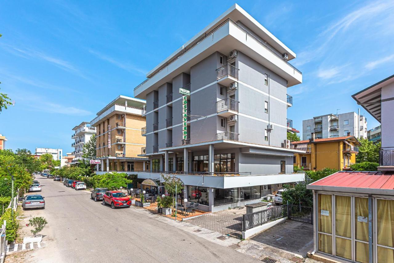 Costaverde Hotel